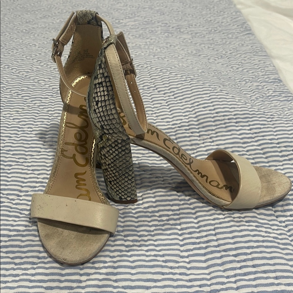 Sam Edelman Cream and Gray Heels with Elegant Design